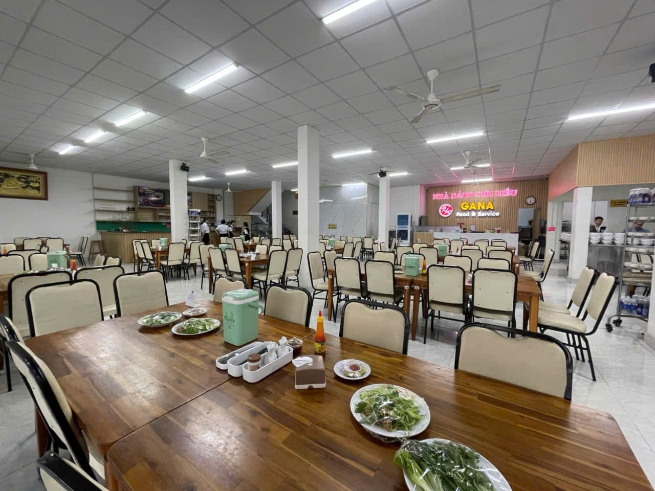 NHÀ HÀNG CƠM NIÊU GANA