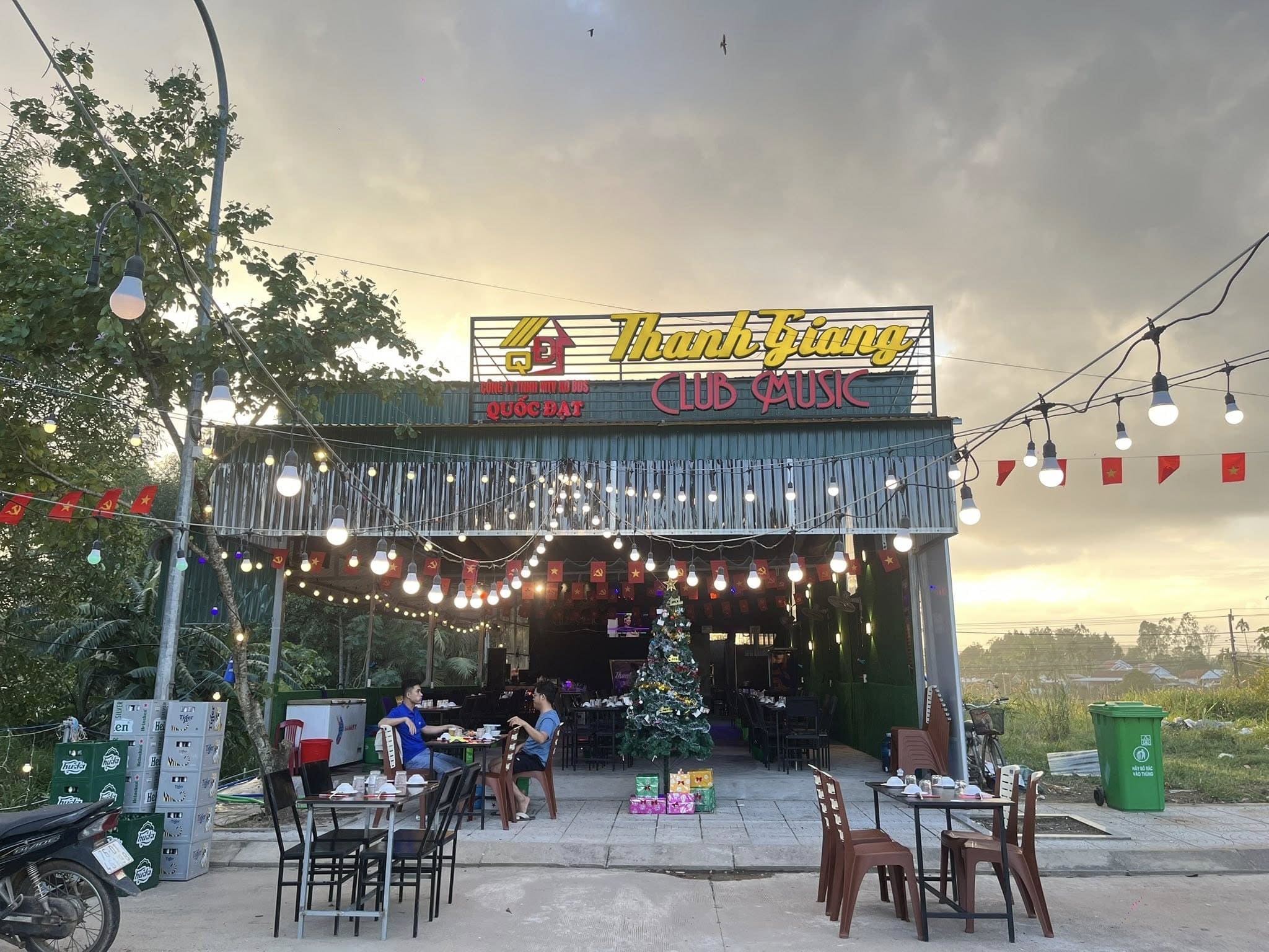 NHÀ HÀNG THANH GIANG CLUB