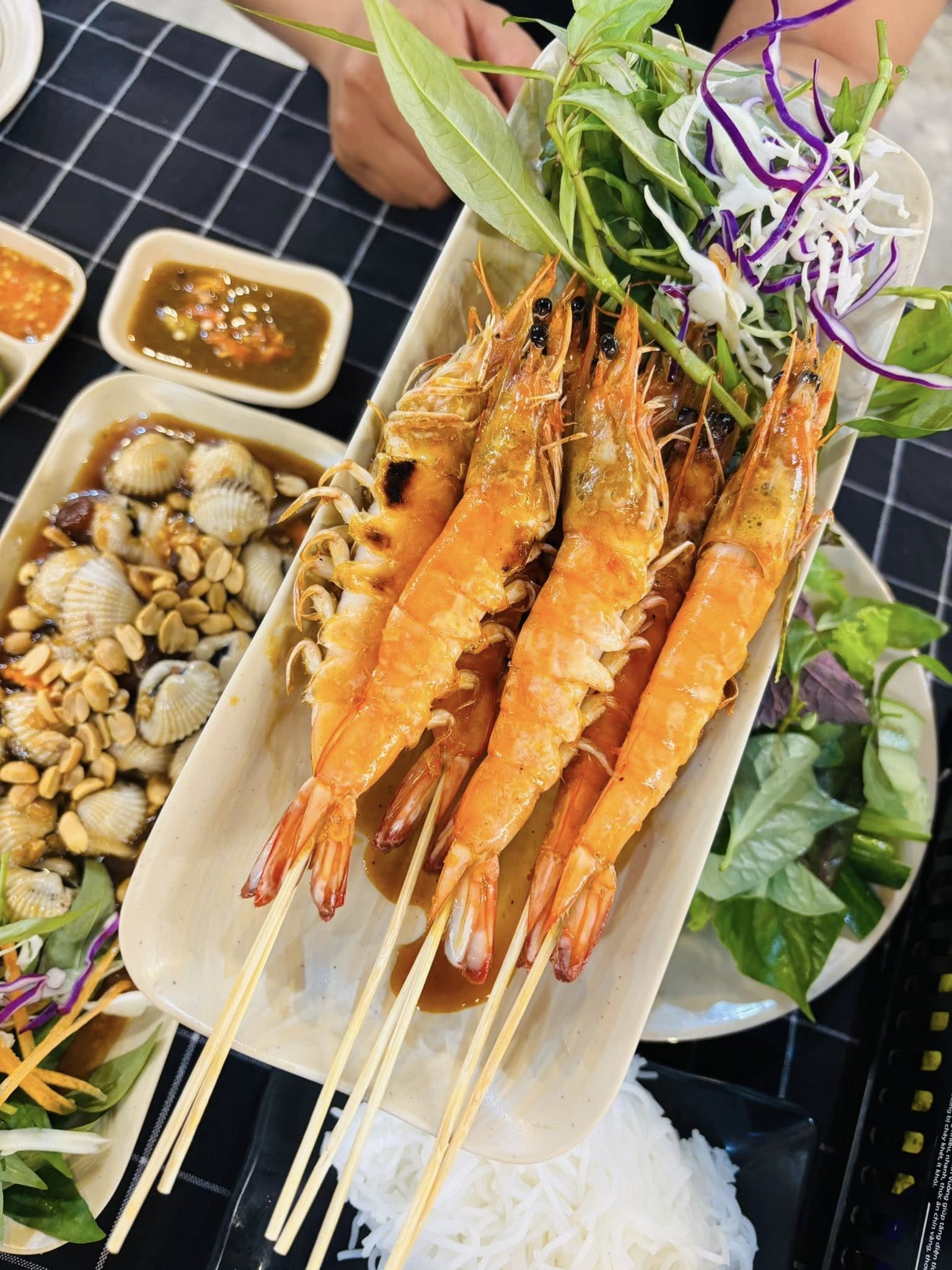 HỘ KINH DOANH QUÁN KHÓI F & B