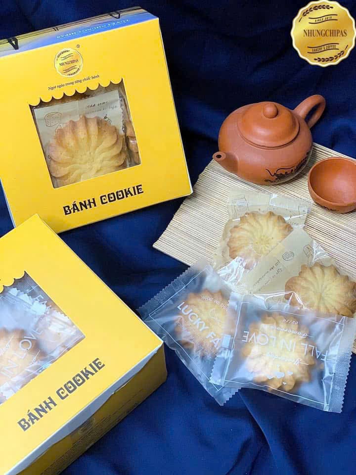 CÔNG TY TNHH SX TM ĐV DU LỊCH TUYẾT NHUNG CHIPAS (VIẾT TẮT: TUYET NHUNG CHIPAS).