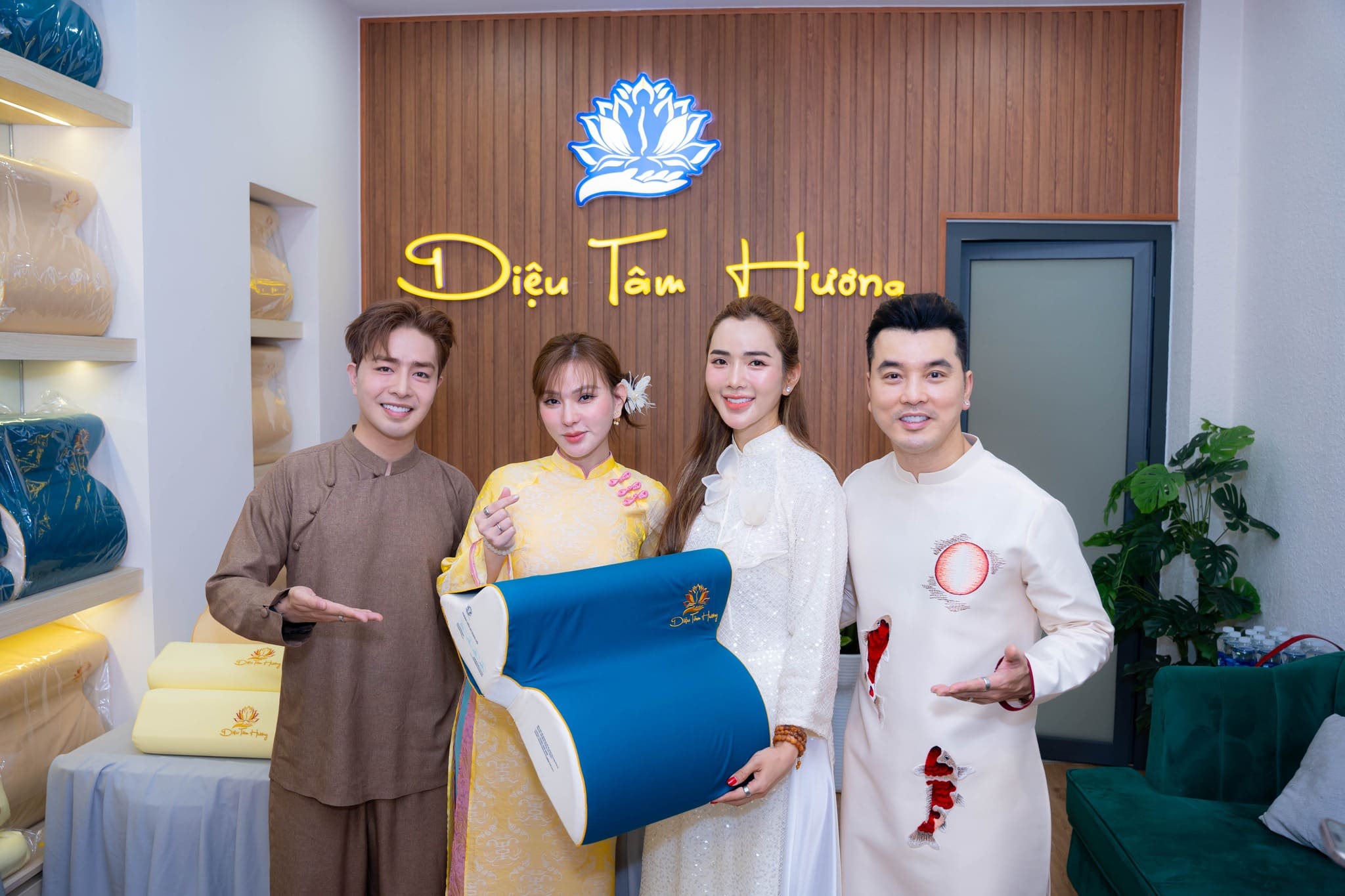 CÔNG TY TNHH DIỆU TÂM HƯƠNG