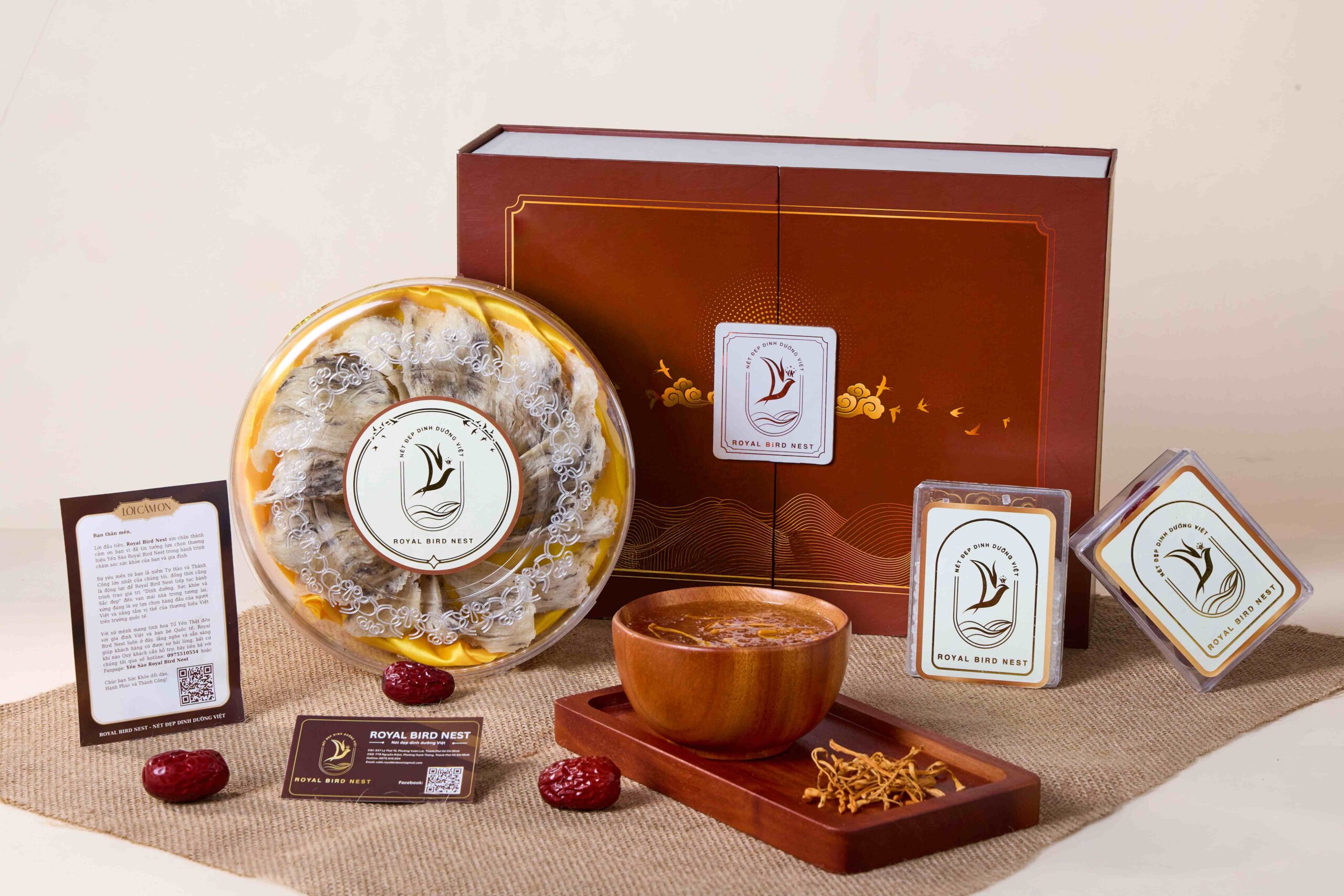 Royal Bird Nest - Yến chưng và tổ yến