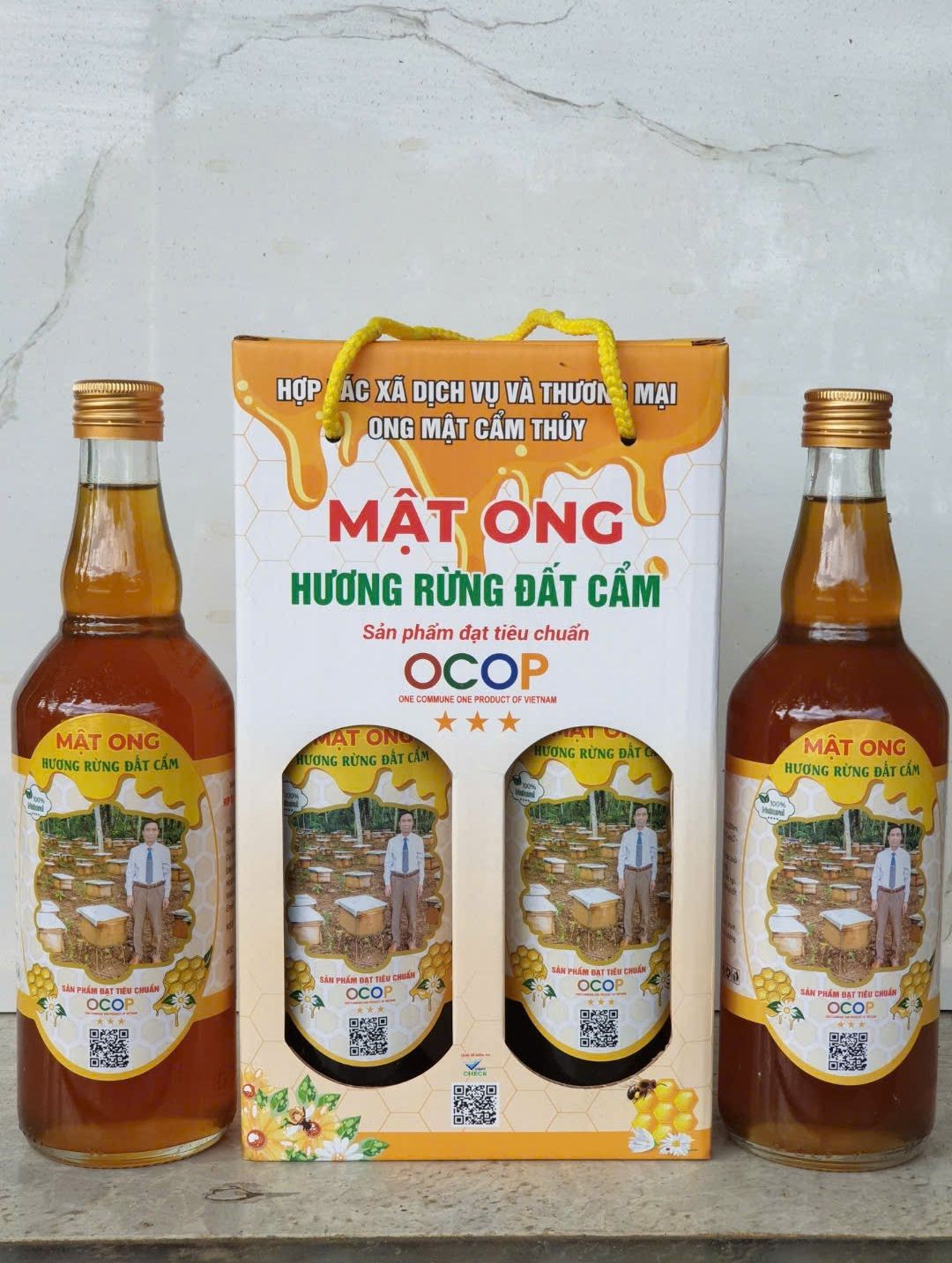 HỢP TÁC XÃ DỊCH VỤ VÀ THƯƠNG MẠI ONG MẬT CẨM THUỶ
