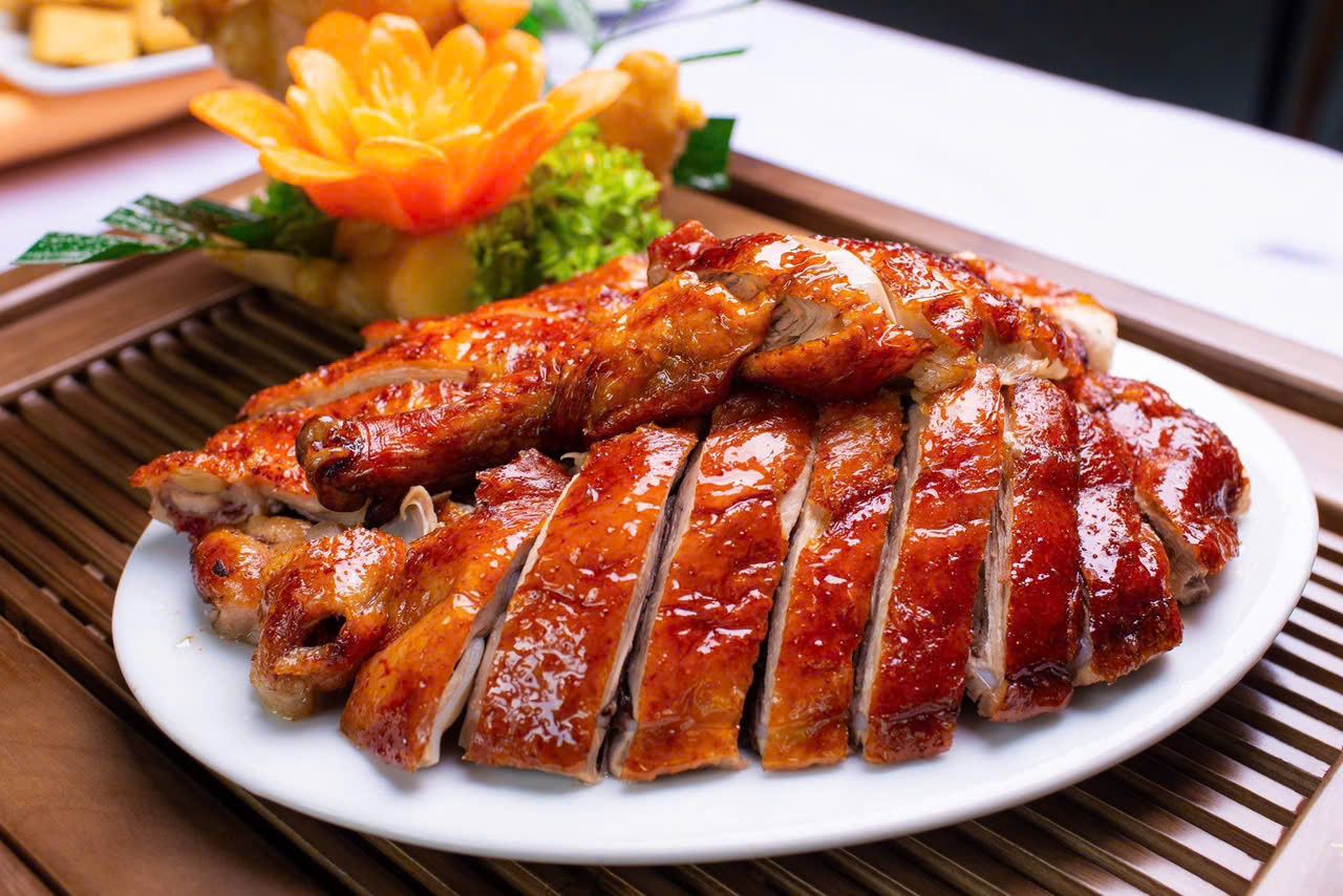NHÀ HÀNG ÚY SEN