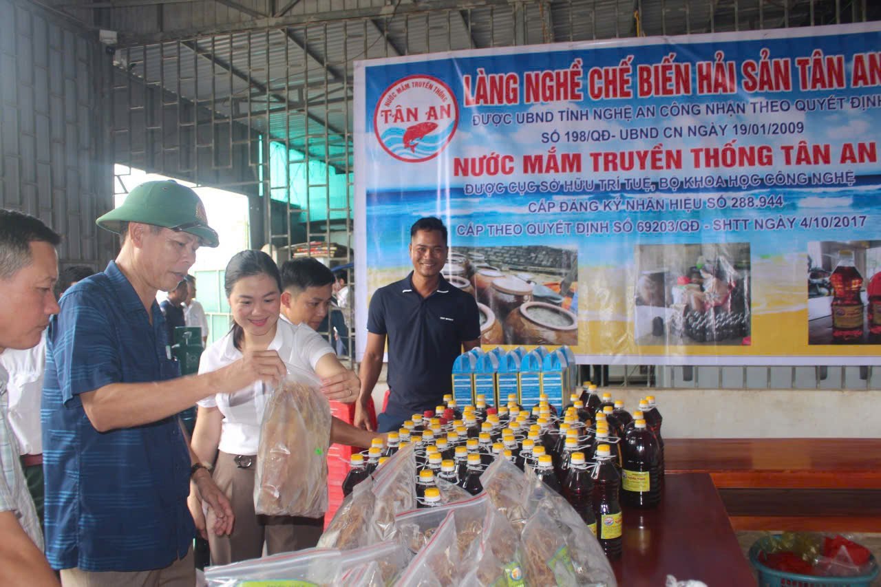 NƯỚC MẮM NAM NGHĨA